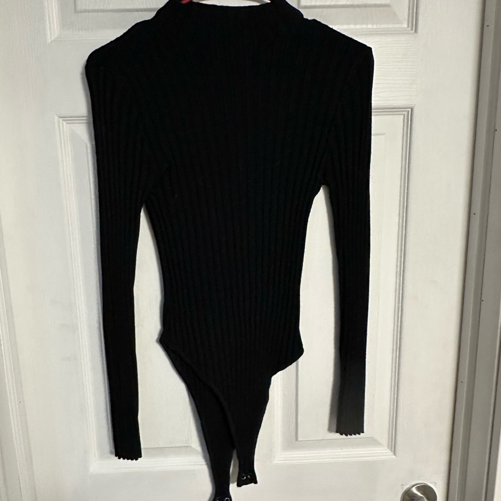 Ribbed bodysuit